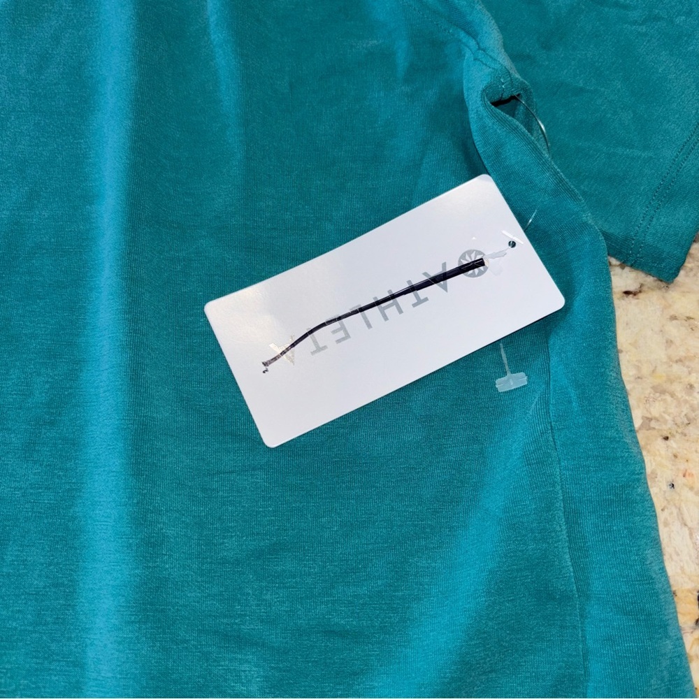 Athleta Seasoft Sweatshirt Tee NWT - Picture 7 of 9